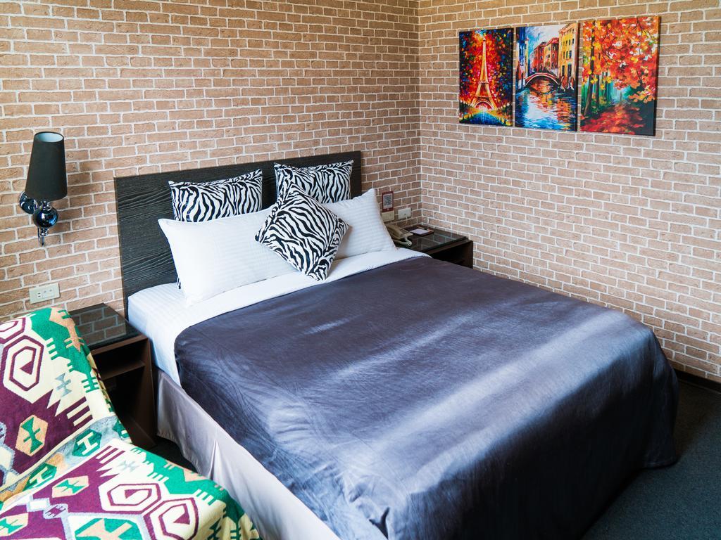 E-House Hotel Taipei Extérieur photo