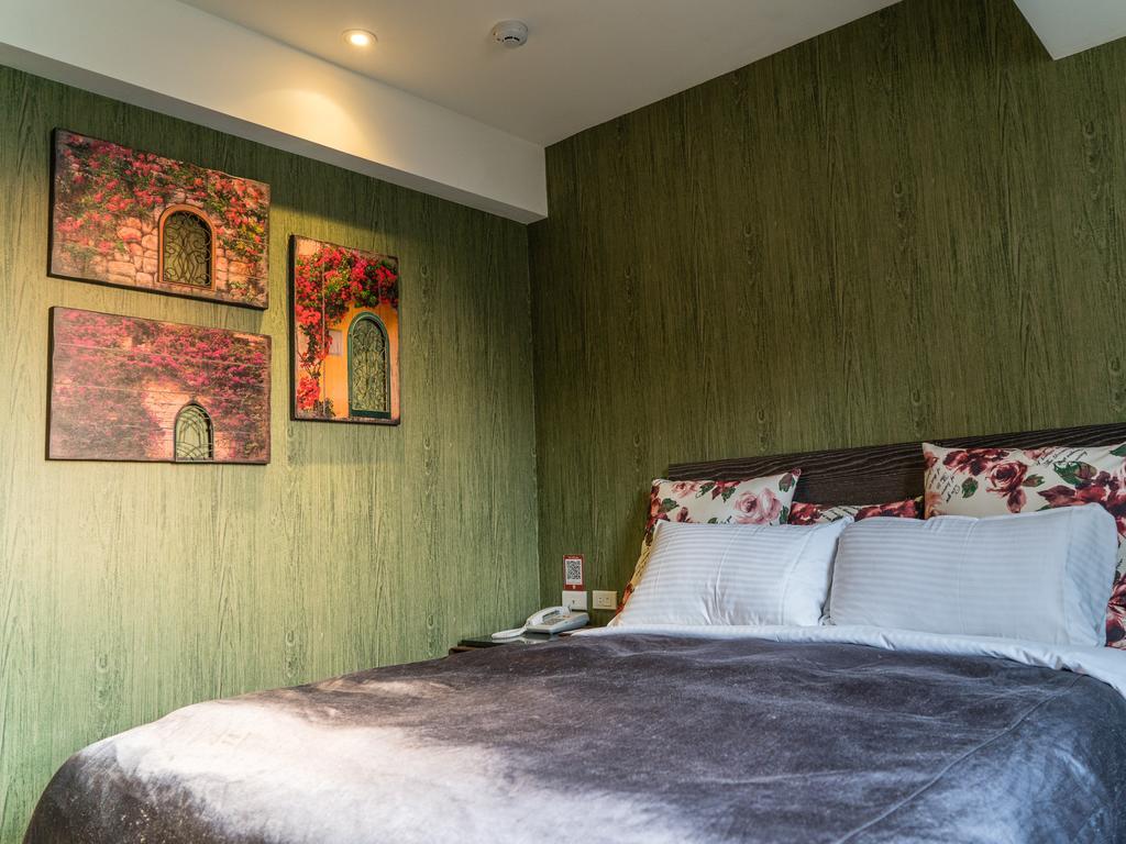 E-House Hotel Taipei Extérieur photo